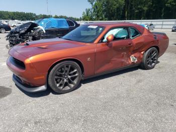  Salvage Dodge Challenger