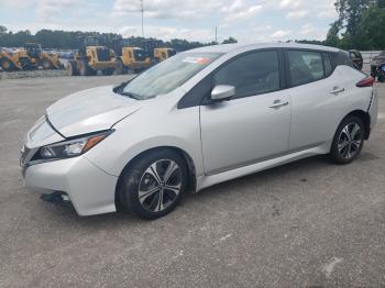  Salvage Nissan LEAF