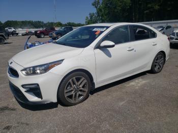  Salvage Kia Forte