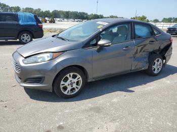  Salvage Ford Fiesta