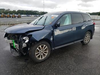  Salvage Nissan Pathfinder