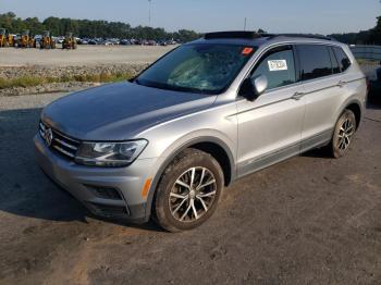  Salvage Volkswagen Tiguan