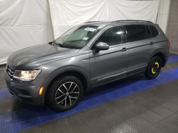  Salvage Volkswagen Tiguan