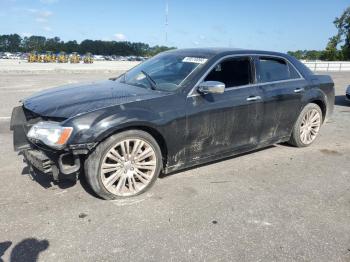  Salvage Chrysler 300