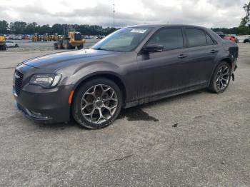  Salvage Chrysler 300