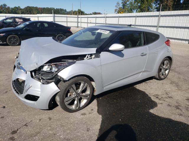  Salvage Hyundai VELOSTER