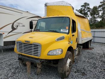  Salvage Freightliner M2 106 Med