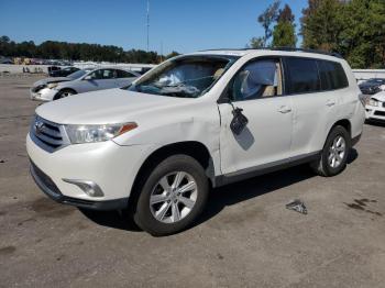  Salvage Toyota Highlander