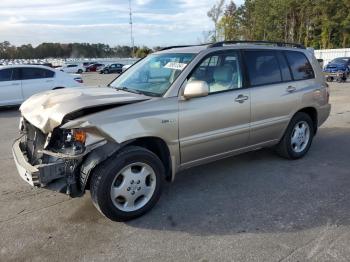  Salvage Toyota Highlander