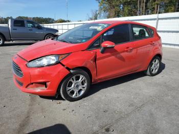  Salvage Ford Fiesta