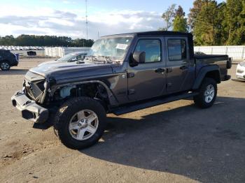  Salvage Jeep Gladiator