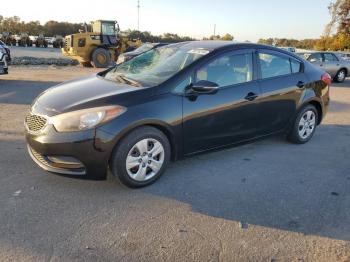  Salvage Kia Forte