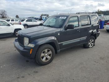  Salvage Jeep Liberty