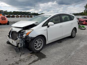  Salvage Toyota Prius