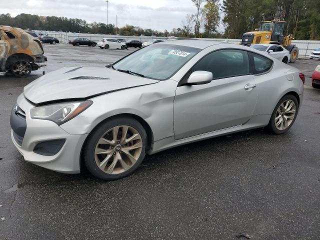  Salvage Hyundai Genesis