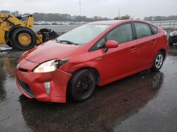  Salvage Toyota Prius