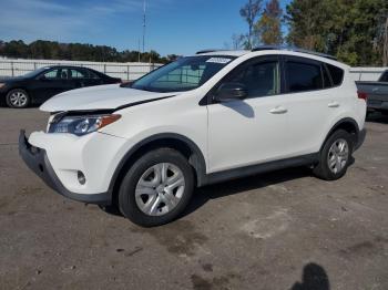  Salvage Toyota RAV4