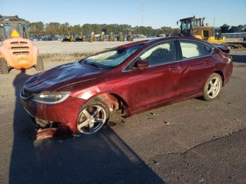  Salvage Chrysler 200