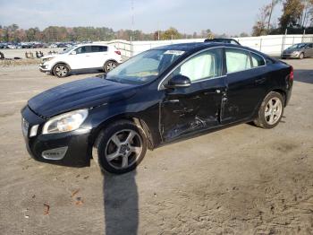  Salvage Volvo S60