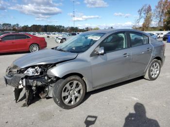  Salvage Mazda 3