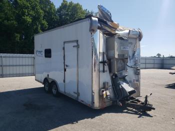  Salvage Uoze Trailer