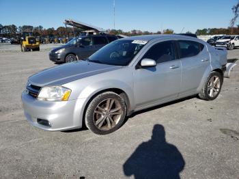  Salvage Dodge Avenger