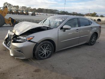  Salvage Lexus Es