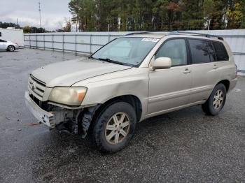  Salvage Toyota Highlander