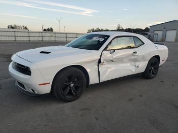  Salvage Dodge Challenger