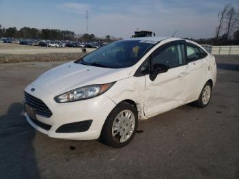  Salvage Ford Fiesta