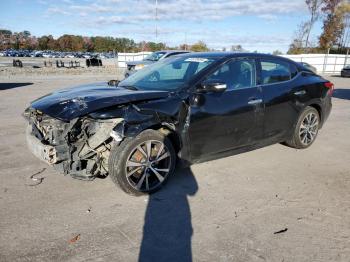  Salvage Nissan Maxima