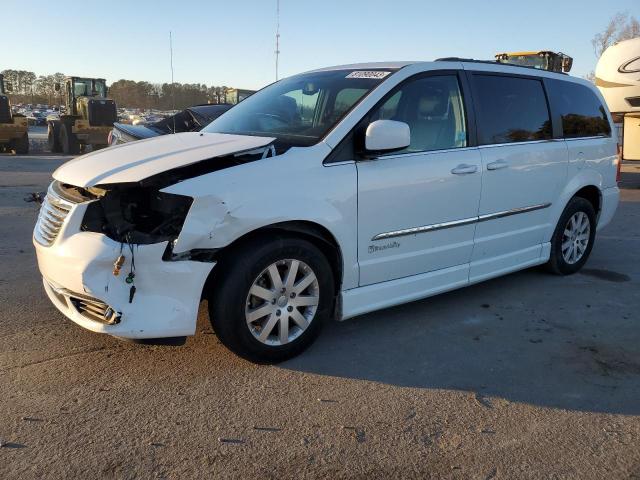  Salvage Chrysler Minivan