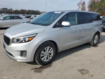  Salvage Kia Sedona