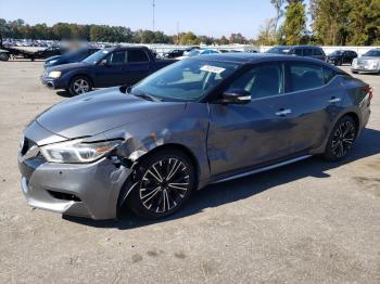  Salvage Nissan Maxima