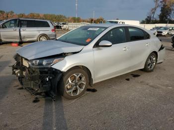  Salvage Kia Forte