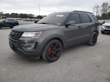  Salvage Ford Explorer