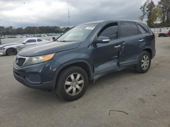  Salvage Kia Sorento