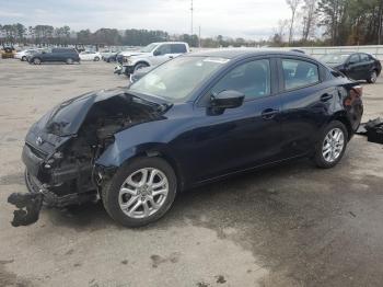  Salvage Toyota Yaris