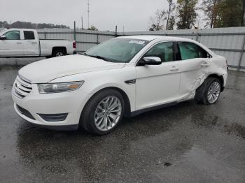  Salvage Ford Taurus