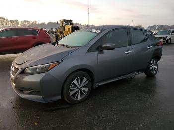  Salvage Nissan LEAF