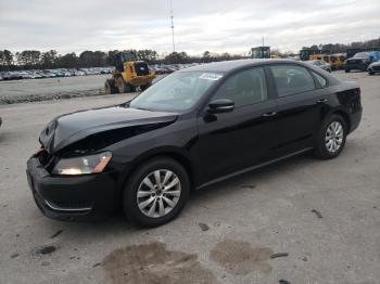  Salvage Volkswagen Passat