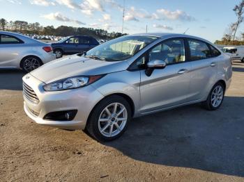  Salvage Ford Fiesta