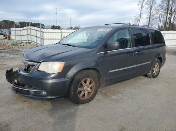  Salvage Chrysler Minivan