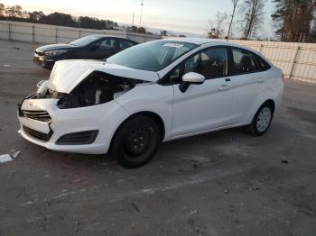  Salvage Ford Fiesta