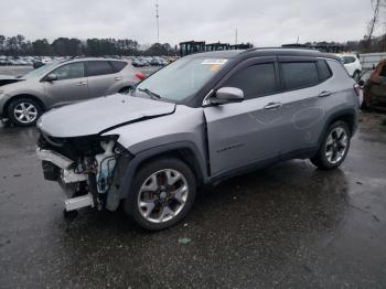  Salvage Jeep Compass