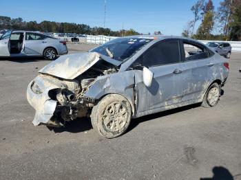  Salvage Hyundai ACCENT