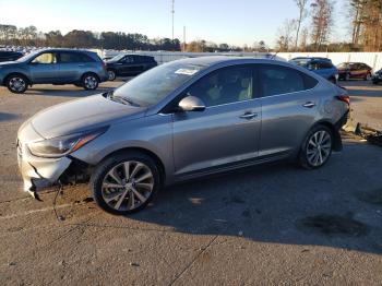  Salvage Hyundai ACCENT