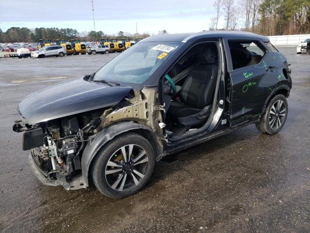  Salvage Nissan Kicks