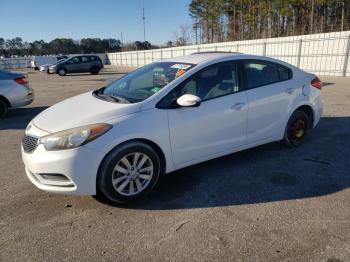  Salvage Kia Forte