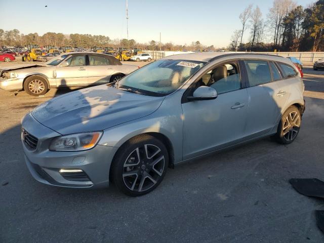  Salvage Volvo V60